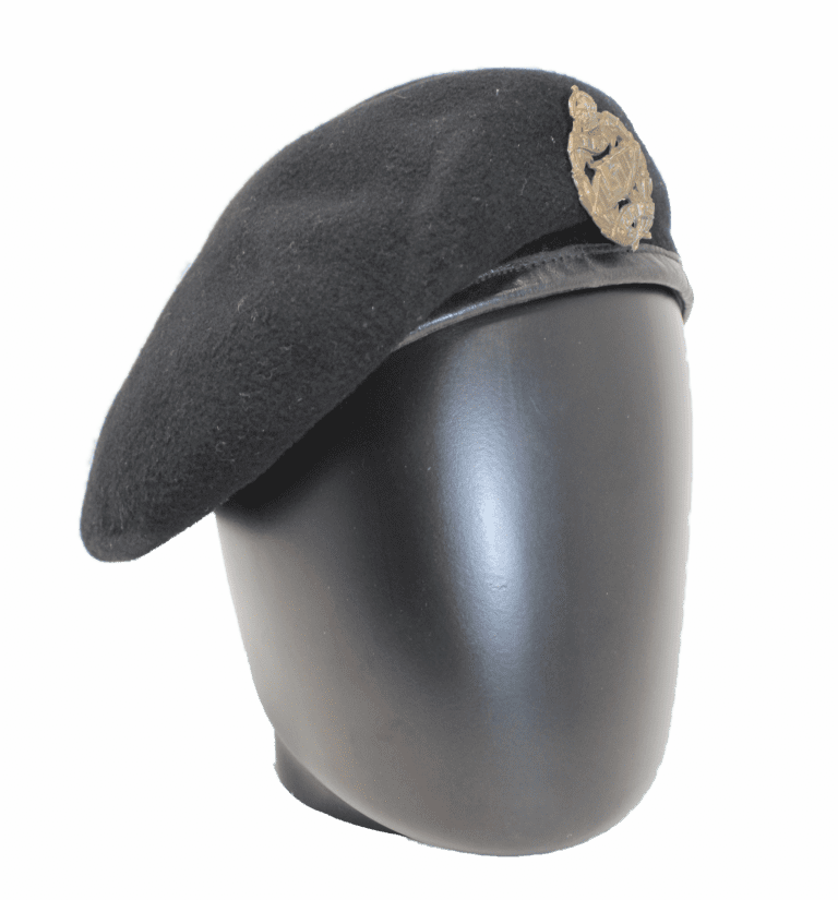 Béret Militaire Britannique De Qualité - Toutes Couleurs Et Tailles - Pour Officiers Et Troupe - Style 1945 à Aujourd'hui