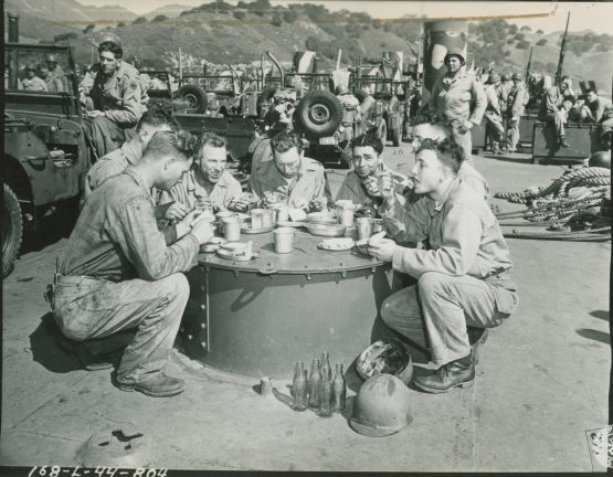 US STOVE COLEMAN M-1942 - Image 5