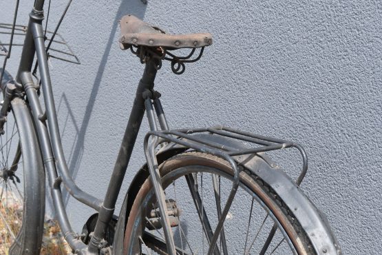 "Blingham" WOMEN'S BICYCLE -1930 - Image 4