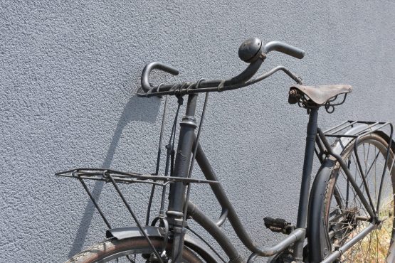 "Blingham" WOMEN'S BICYCLE -1930 - Image 5